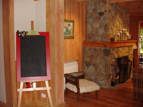 Hosteria El Establo Вилья-ла-Ангостура Экстерьер фото
