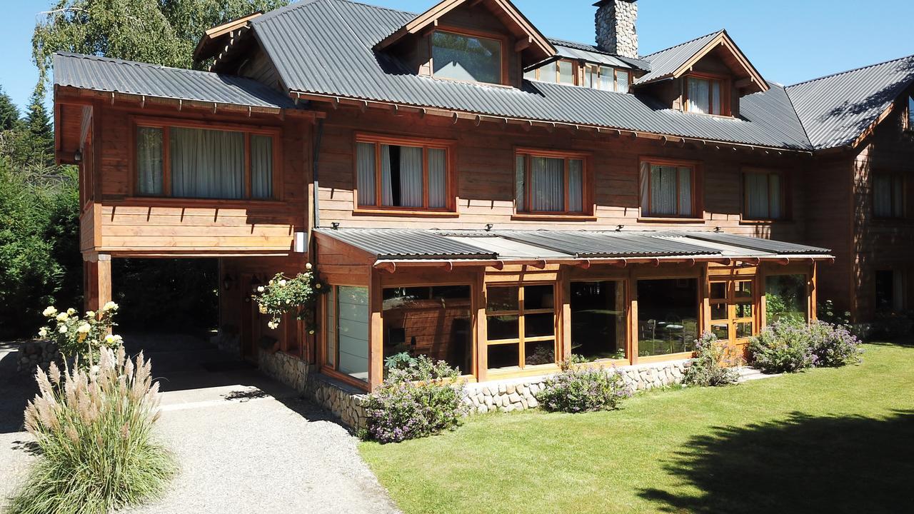 Hosteria El Establo Вилья-ла-Ангостура Экстерьер фото