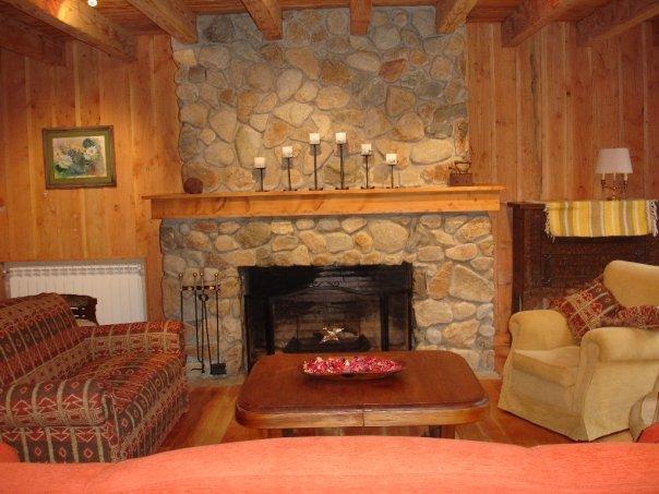 Hosteria El Establo Вилья-ла-Ангостура Экстерьер фото